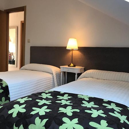 Apartamento Manuel Maria Allariz Bagian luar foto