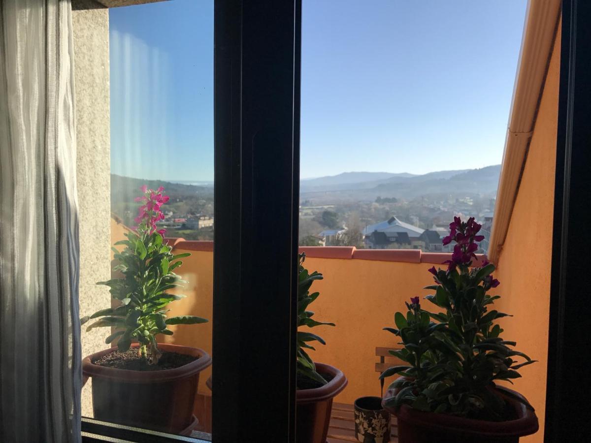 Apartamento Manuel Maria Allariz Bagian luar foto
